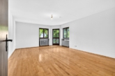 Wohnzimmer OG - Fasanerie: Sehr helle und ruhige Maisonette-Wohnung (OG+DG), ’84, ca. 101 m², 2 Bäder, 2 Balkone, TG