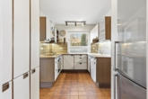 Küche - Ein Haus mit Persönlichkeit. Ein Grundstück mit Seltenheitswert. ca. 809m² Privatsphäre in Krailling