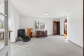 Büro - Schlafzimmer 2 - Ein Haus mit Persönlichkeit. Ein Grundstück mit Seltenheitswert. ca. 809m² Privatsphäre in Krailling
